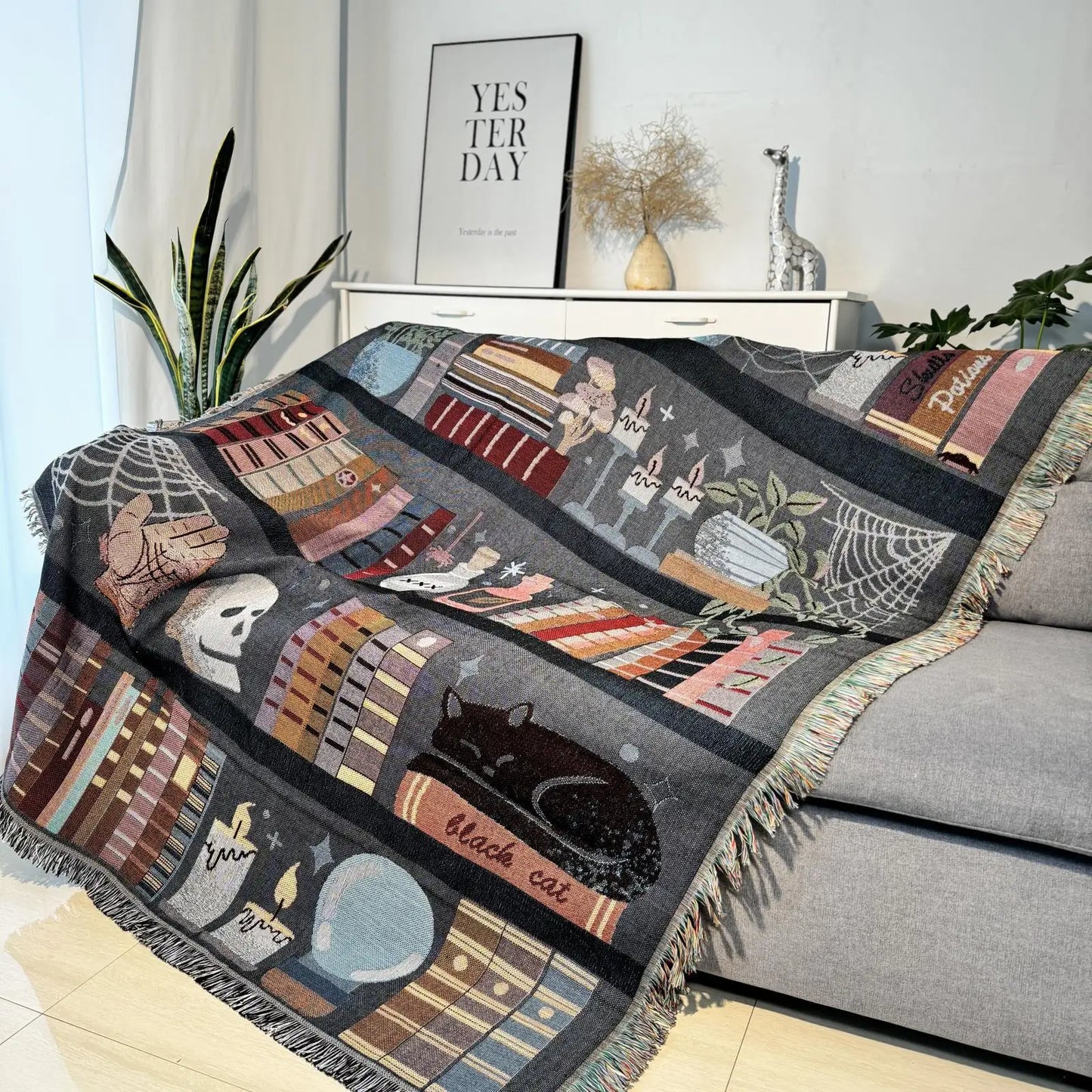 Plaid Knitted Blanket – Cozy Tassel Throw for Sofa, Bed & Travel